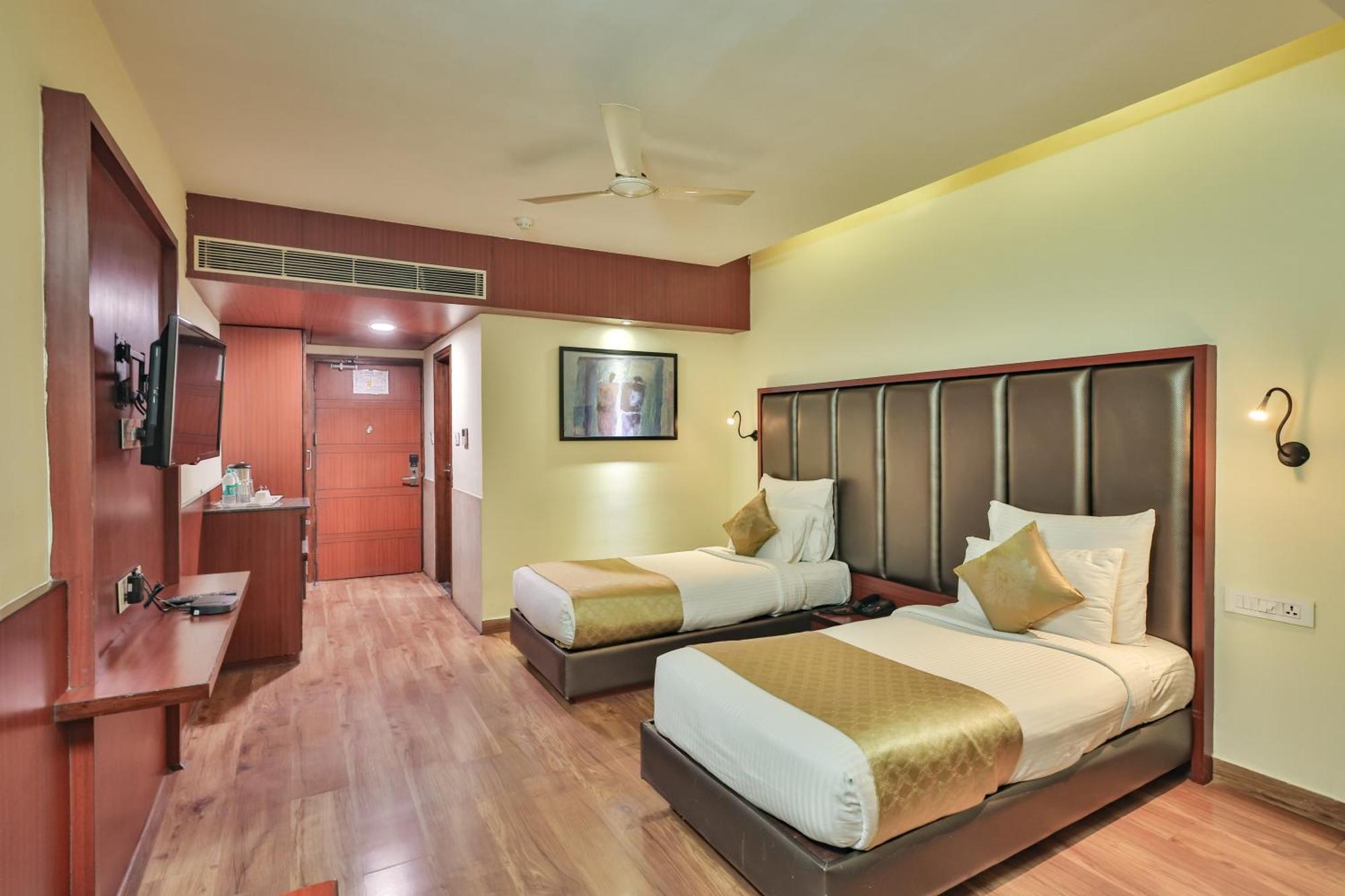 Hotel Cama Mohali Exterior photo